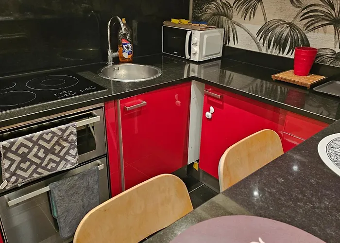 Nearby Tour Eiffel Rich Area In דירה פריז